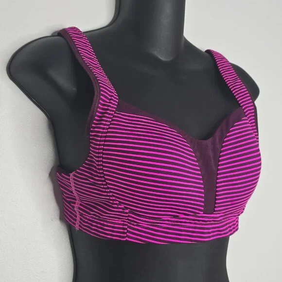 2 Lululemon Womens High Impact Sport Bras Lot 34C Wireless Athletic 106259